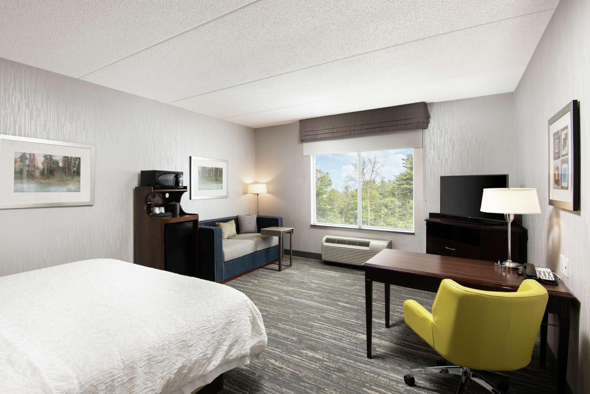 Hampton Inn & Suites By Hilton בארי מראה חיצוני תמונה
