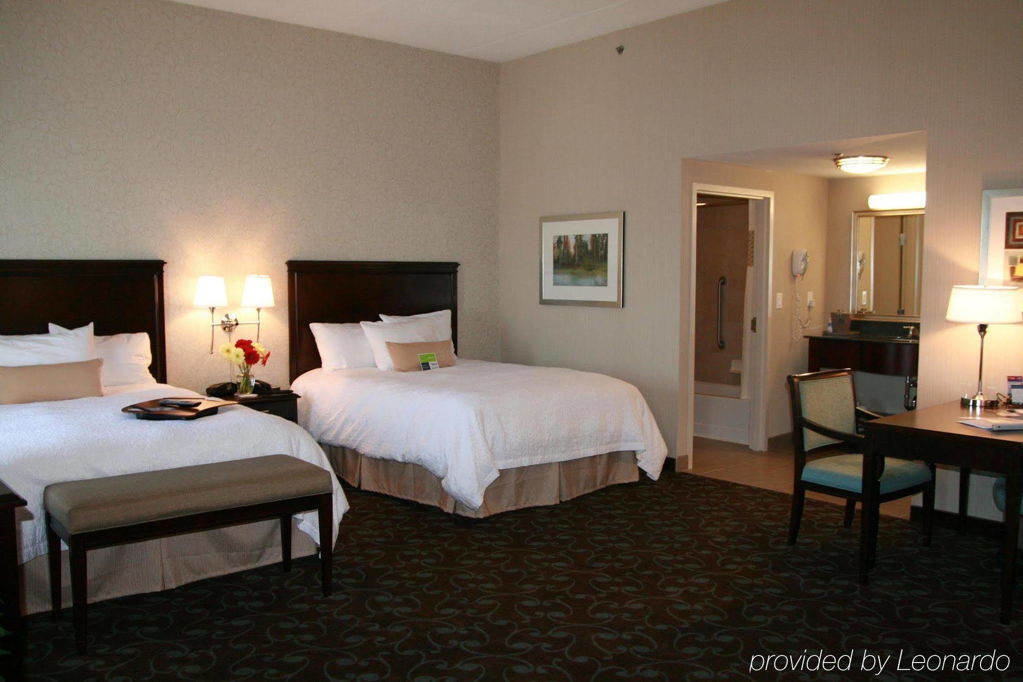 Hampton Inn & Suites By Hilton בארי חדר תמונה